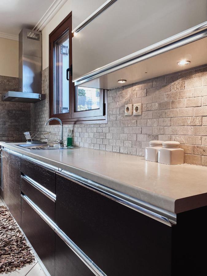 A&D Cottage House By A&D PropertiesPórto Ráfti エクステリア 写真